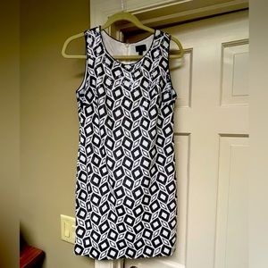 Sequin Banana Republic Dress White and Black Size 4